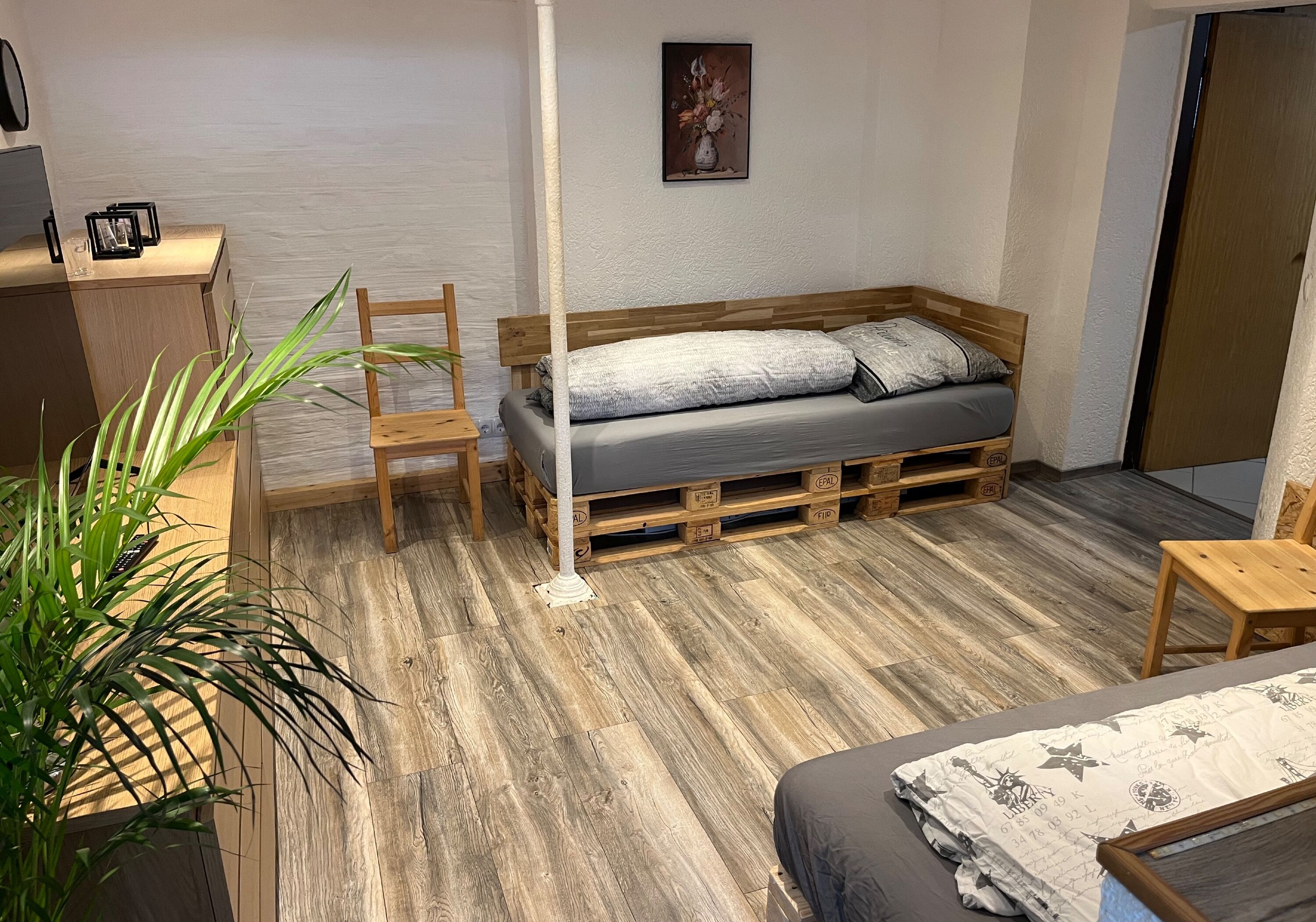 Schlafzimmer Erdgeschoss mit zwei Einzelbetten